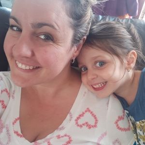 Meet your Posher, Isabelle